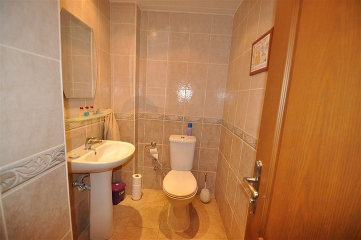 Меблированная квартира с двумя спальнями в Оба