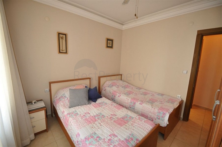 Меблированная квартира с двумя спальнями в Оба