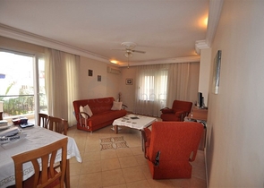 Меблированная квартира с двумя спальнями в Оба