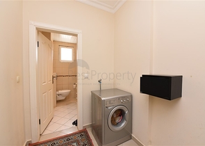 Меблированная квартира с одной спальней в Тосмуре