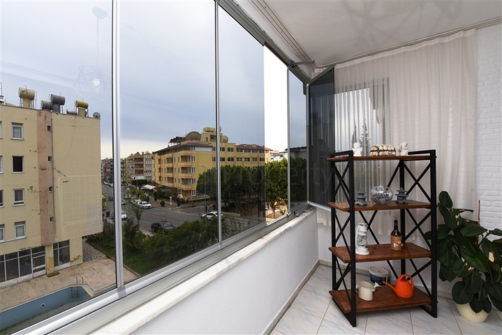 Меблированная квартира с одной спальней в Оба