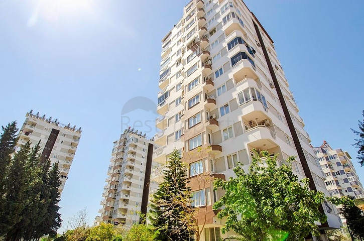 Квартира 3+1 с видом на море в Коньяалты Анталья