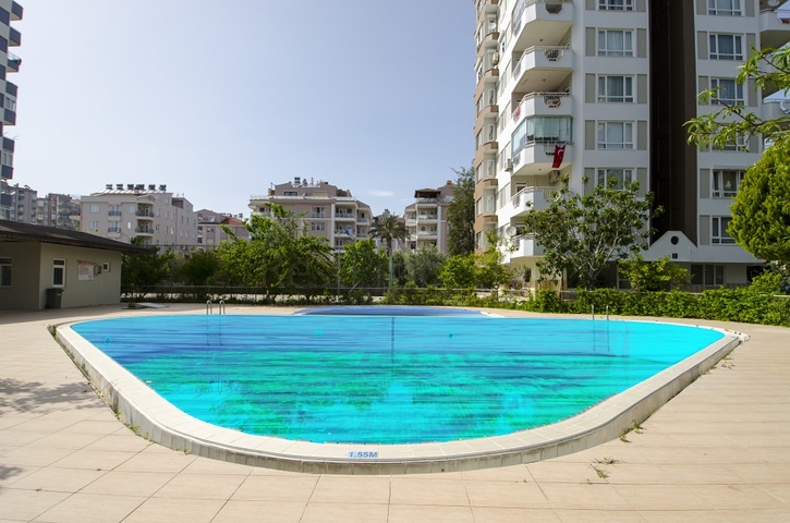 Квартира 3+1 с видом на море в Коньяалты Анталья