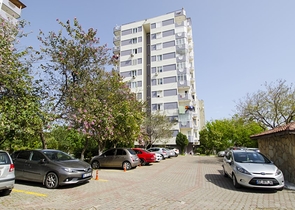 Квартира 3+1 с видом на море в Коньяалты Анталья