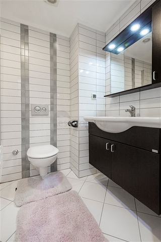 Меблированная квартира с двумя спальнями в Махмутларе