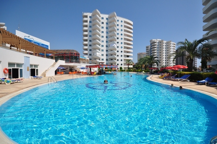 Меблированная квартира с двумя спальнями в Махмутларе