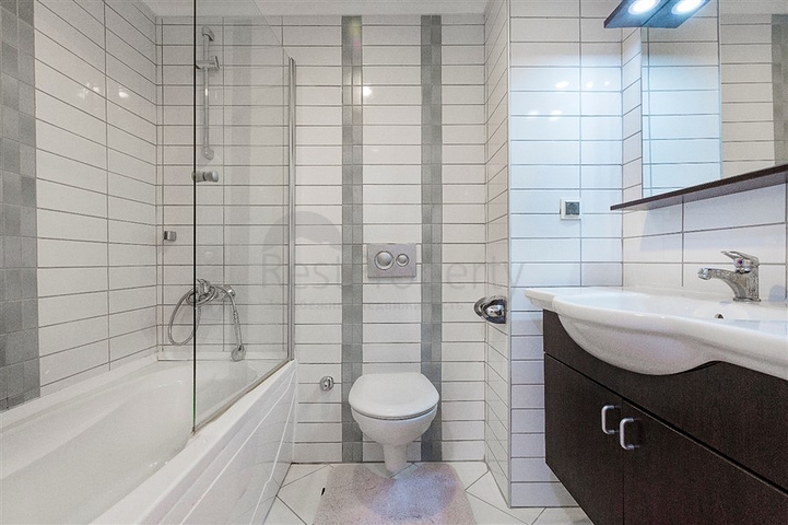 Меблированная квартира с двумя спальнями в Махмутларе