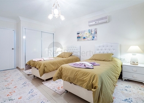 Меблированная квартира с двумя спальнями в Махмутларе