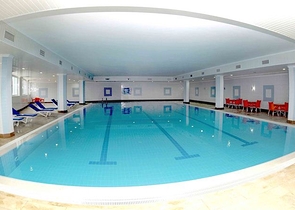 Меблированная квартира с двумя спальнями в Махмутларе