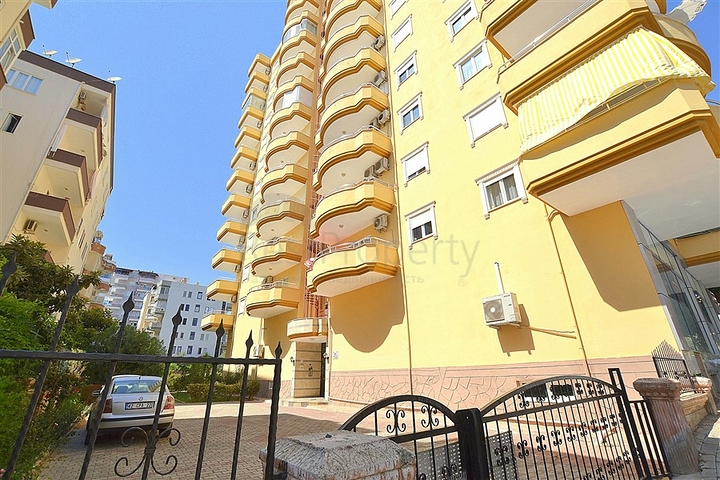 Трёхкомнатная квартира по выгодной цене в Махмутларе