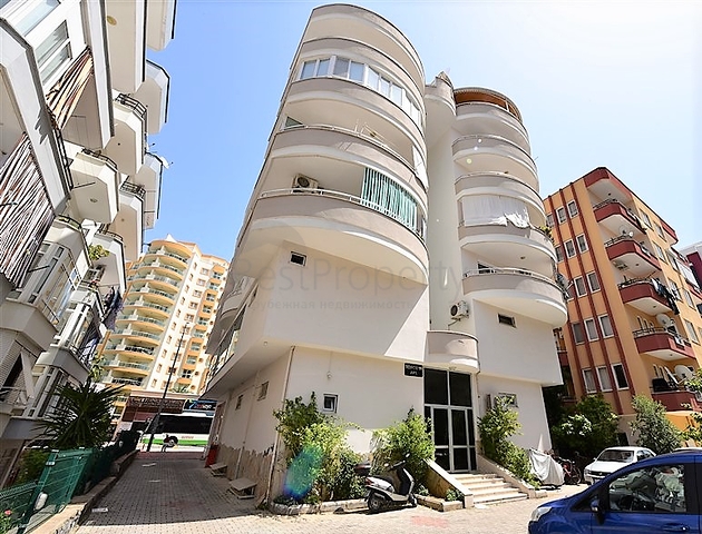 Пентхаус с четырьмя спальнями в районе Махмутлар