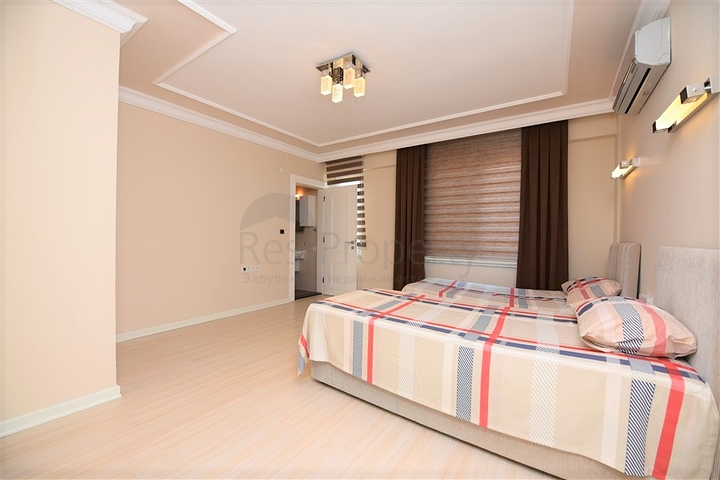 Пентхаус с четырьмя спальнями в районе Махмутлар