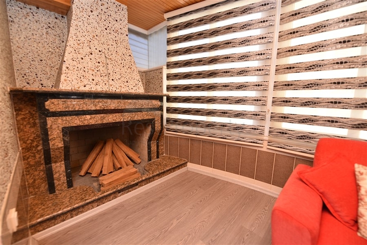 Пентхаус с четырьмя спальнями в районе Махмутлар