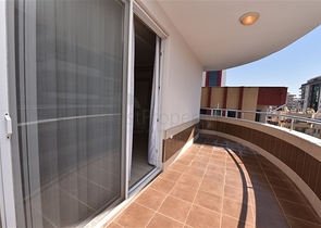 Пентхаус с четырьмя спальнями в районе Махмутлар