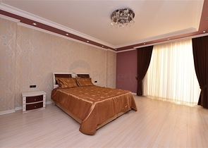 Пентхаус с четырьмя спальнями в районе Махмутлар