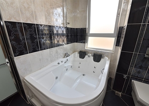 Пентхаус с четырьмя спальнями в районе Махмутлар