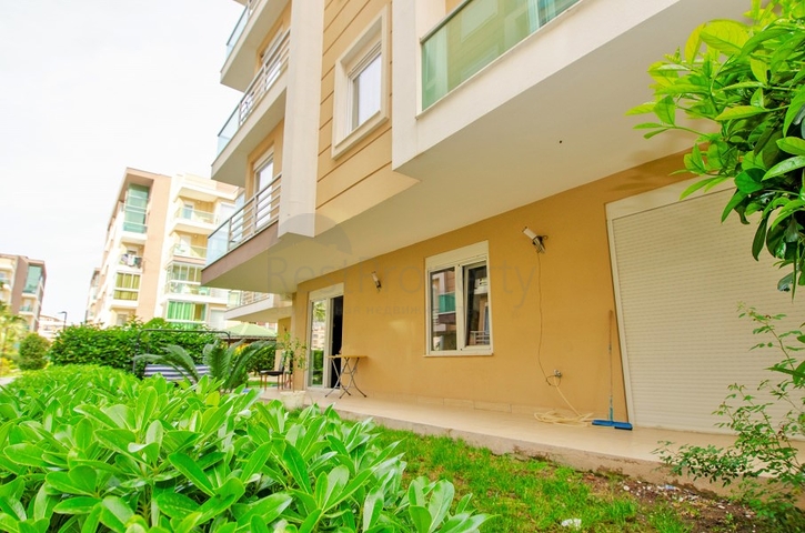 Квартира 2+1 в комплексе отельного типа в Коньяалты