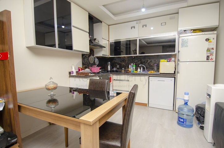 Квартира 2+1 в комплексе отельного типа в Коньяалты