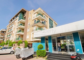 Квартира 2+1 в комплексе отельного типа в Коньяалты