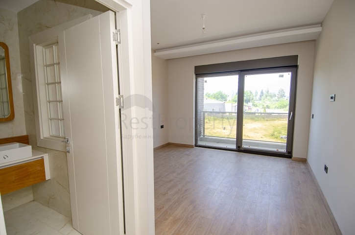 Просторные готовые виллы 6+1 в районе Коньяалты Анталья