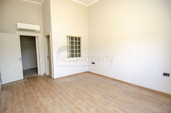 Просторные готовые виллы 6+1 в районе Коньяалты Анталья