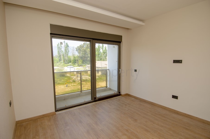 Просторные готовые виллы 6+1 в районе Коньяалты Анталья