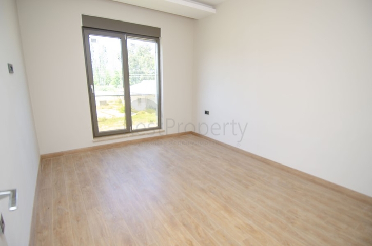 Просторные готовые виллы 6+1 в районе Коньяалты Анталья