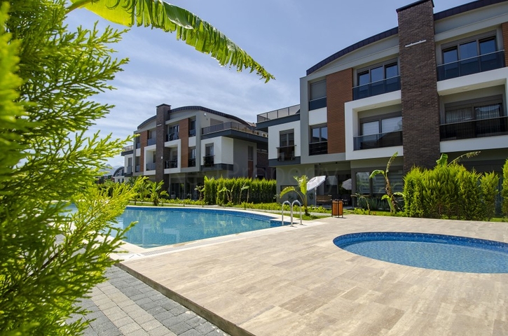 Просторные готовые виллы 6+1 в районе Коньяалты Анталья