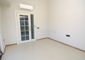 Просторные готовые виллы 6+1 в районе Коньяалты Анталья