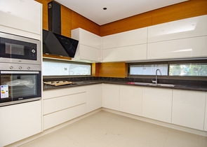 Просторные готовые виллы 6+1 в районе Коньяалты Анталья