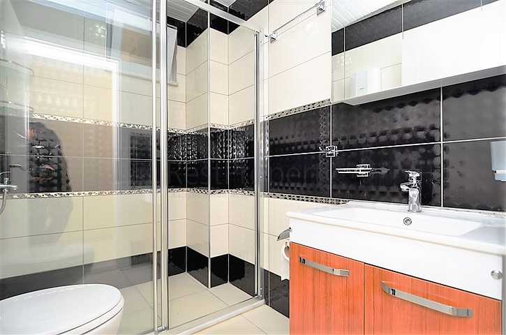 Меблированная квартира с двумя спальнями в Махмутлар