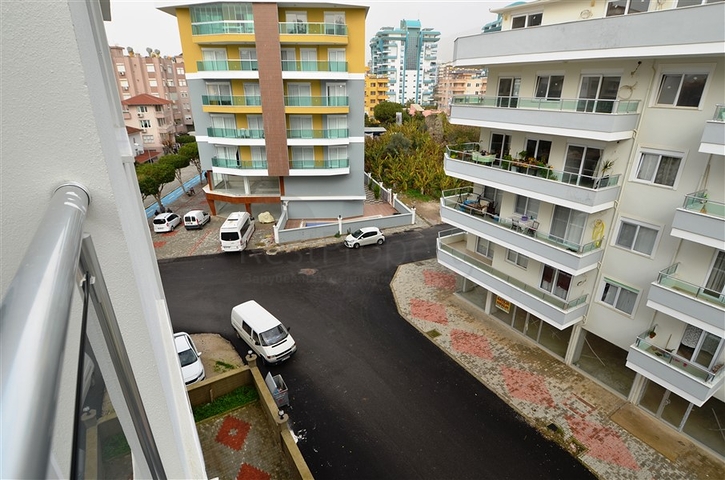 Меблированная квартира с двумя спальнями в Махмутлар