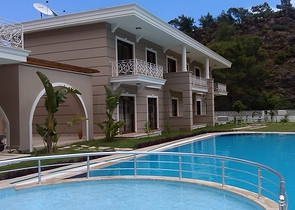 Квартира 1+1 с мебелью в Чамьюва Кемере 