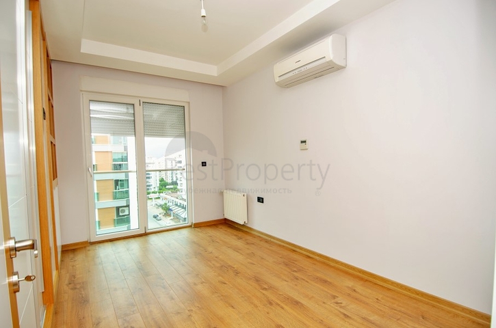 Квартира 3+1 в районе Унжалы Коньяалты Анталья