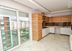 Квартира 3+1 в районе Унжалы Коньяалты Анталья