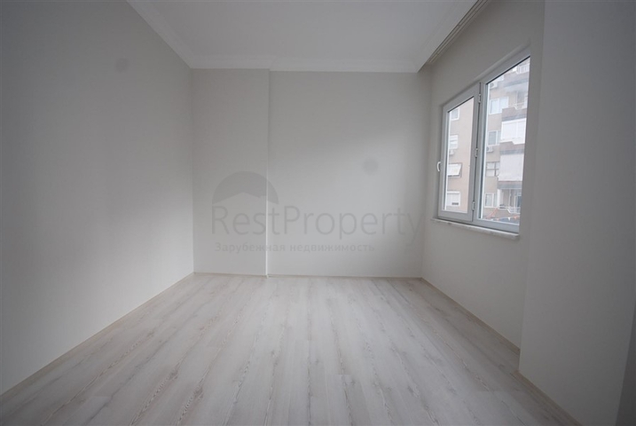 Трехкомнатная квартира по очень выгодной цене