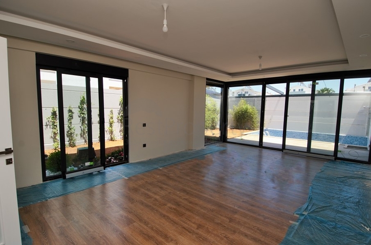 Виллы 3+1 в районе Лара Кунду Анталья