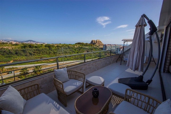 Пентхаус 3+1 в комплексе с отличной инфраструктурой в районе Кестель