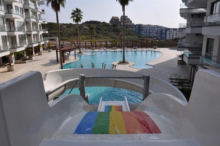 Пентхаус 3+1 в комплексе с отличной инфраструктурой в районе Кестель