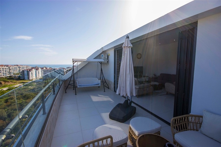 Пентхаус 3+1 в комплексе с отличной инфраструктурой в районе Кестель