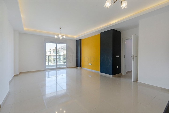 Трёхкомнатная квартира в районе Махмутлар рядом с морем