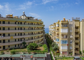 Трёхкомнатная квартира в районе Махмутлар рядом с морем