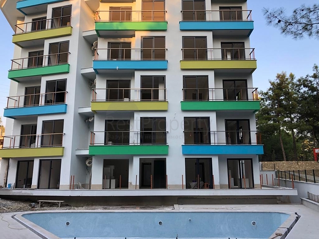 Двухкомнатные квартиры в небольшом строящемся комплексе в Авсалларе