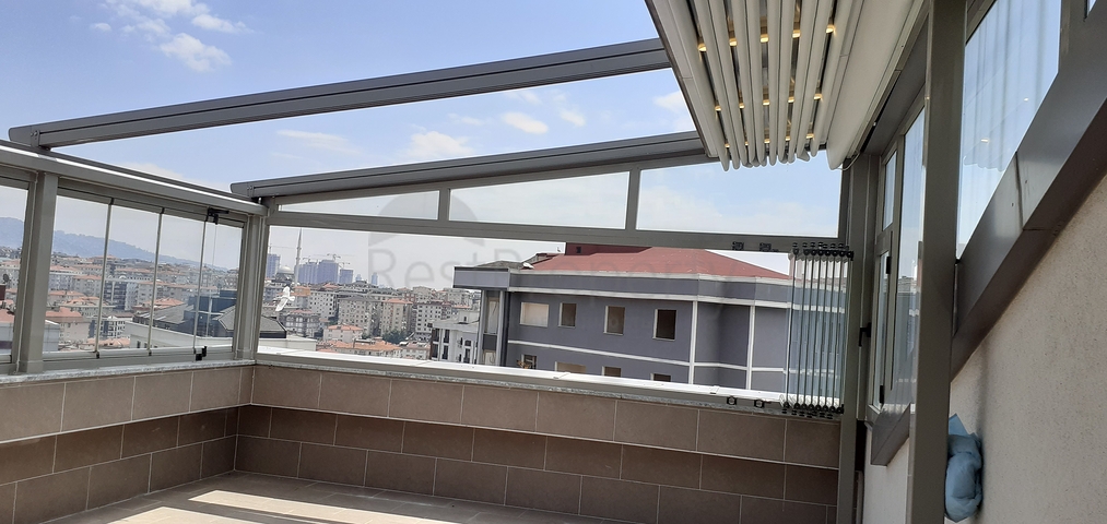 Пентхаус 3+2 с собственным террасом в новом доме 