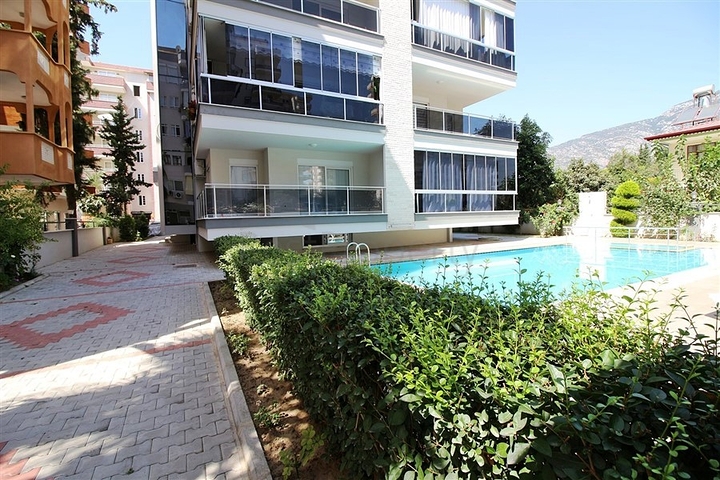  Квартира 1+1 в Махмутларе, рядом с морем