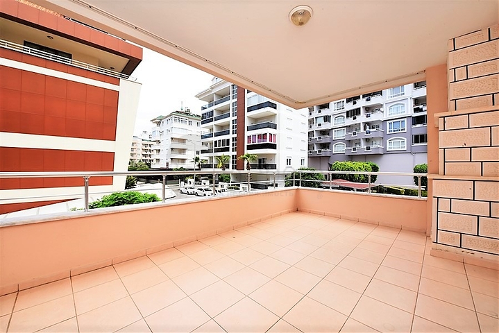 Квартира 2+1 в курортном районе Алании 