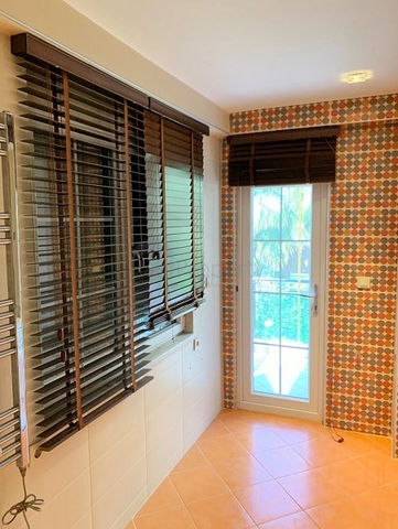 Трёхкомнатная квартира в районе Гюрсу в Анталии