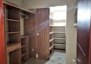 Трёхкомнатная квартира в районе Гюрсу в Анталии