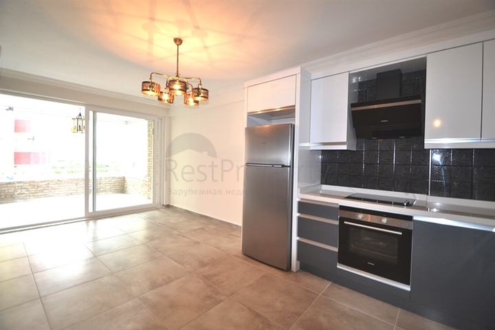 Трёхкомнатная квартира в Алании на берегу моря