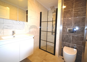 Трёхкомнатная квартира в Алании на берегу моря